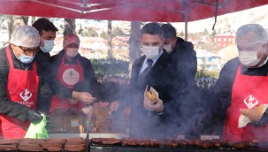 BAŞKAN YÜZÜGÜLLÜ'DEN ÖRNEK DAVRANIŞ
