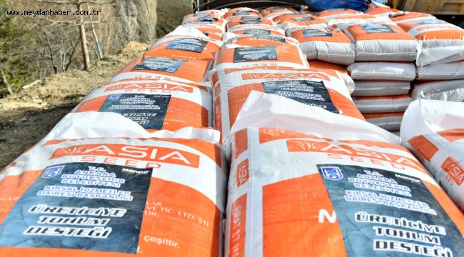 BAŞKENT'TE KIRSAL KALKINMA HAMLESİ SÜRÜYOR: MANSUR YAVAŞ BU KEZ KIRMIZI MERCİMEK TOHUMU DAĞITIMI GERÇEKLEŞTİRDİ