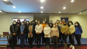 Büyükşehir pandeminin etkilerine karşı kadın çalışanlarına eğitim verdi