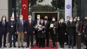 Ege Tıp'ta yenilenen kütüphane ve derslikler törenle açıldı