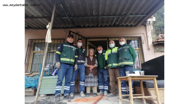 Emine Teyzeye Konak eli