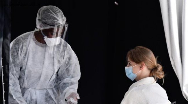 Fransa'da son 24 saatte 21 bin 63 yeni vaka