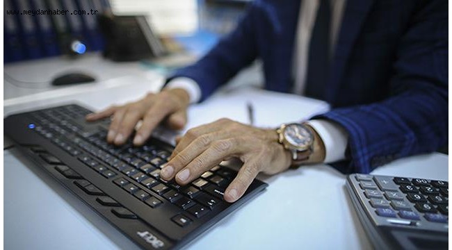 Girişimciler bilgisayar başında şirket kurabilecek