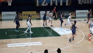 HATAY BÜYÜKŞEHİR BELEDİYESPOR İZMİT'TEN MUTLU DÖNÜYOR