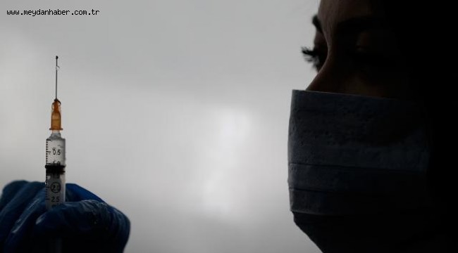 İngiltere'de COVID-19 aşısı çocuklar ve gençlerde ilk kez denenecek