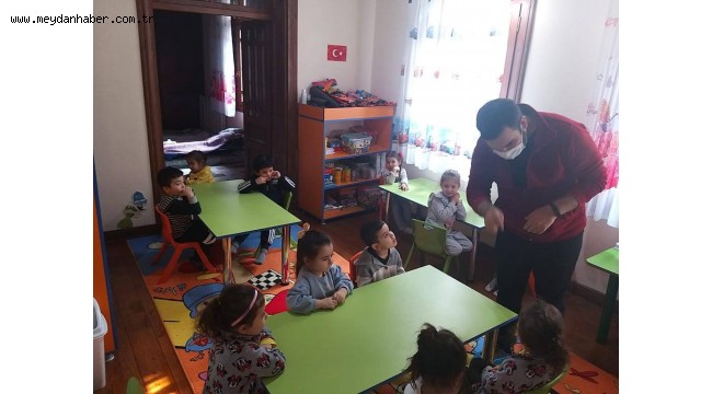 ŞEHZADELERİN MİNİKLERİ İNGİLİZCE ÖĞRENECEK