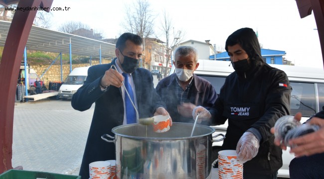 BABADAĞ'DAKİ PAZARCILAR GÜNE SICAK ÇORBAYLA BAŞLADI