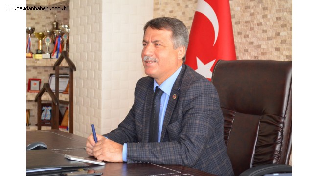 Başkan Alhan İstiklal Marşı'nın 100. Yılını Kutladı