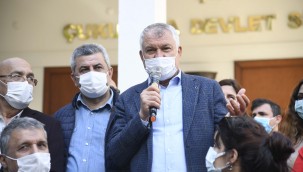 Başkan Zeydan Karalar'dan tiyatroculara destek