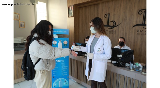 BAYSEM'DE ÖĞRETMENLER ÖĞRENCİLERİ HİJYEN PAKETİYLE KARŞILADI