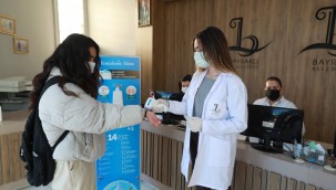 BAYSEM'DE ÖĞRETMENLER ÖĞRENCİLERİ HİJYEN PAKETİYLE KARŞILADI