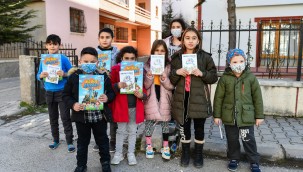 BİL BUL ANKARA VE ANKARALI ÖYKÜLER KİTABI BAŞKENTLİ ÇOCUKLARLA BULUŞTU