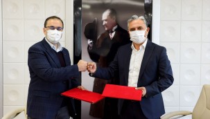 Bin 500 hekim Muratpaşalılar için internette