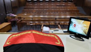 Boşanan anne dava açtı, oğlunun soyadını değiştirdi