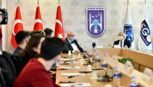 BÜYÜKŞEHİR'DEN GENÇ İLETİŞİMCİLERE DESTEK 