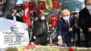 ÇANAKKALE ZAFERİ VE ŞEHİTLERİMİZ TÖRENLE ANILDI