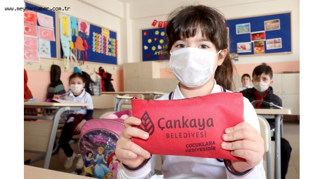 ÇANKAYA'DAN EĞİTİME DESTEK: 15 GÜNDE OKULLARA 30 BİN HİJYEN SETİ DAĞITTI