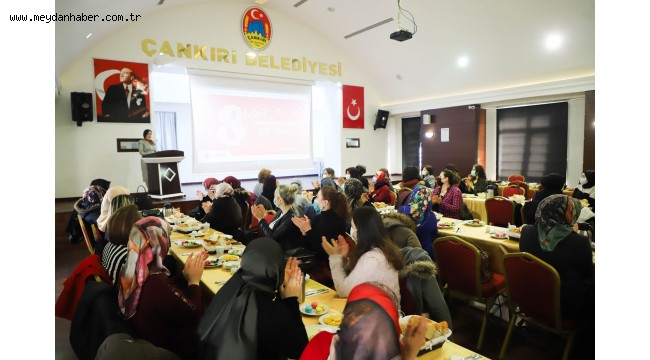 Çankırı Belediyesinden Kadın Personellerine Özel Kahvaltı