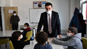 Çocuklar Bilgi Evlerinde Geleceğe Hazırlanıyor