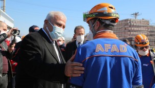 Efeler'deki Tatbikatlar Gerçeğini Aratmadı