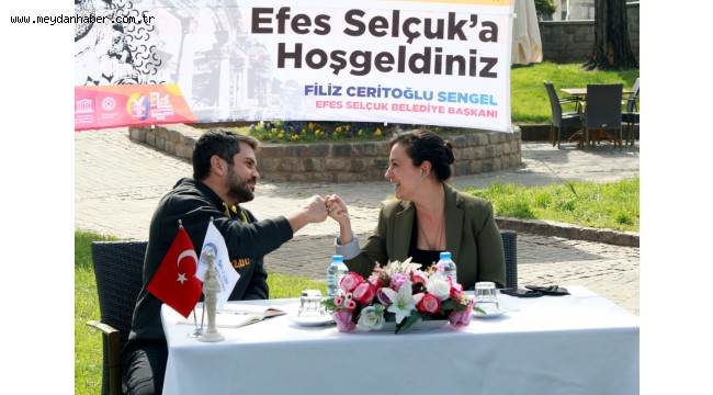 EFES ULTRA MARATONU PROGRAMI AÇIKLANDI: "DÜNYA MİRASINI KOŞARAK KEŞFET"