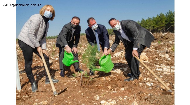 EGE ORMAN VAKFI'NIN 10 MİLYONUNCU FİDANI TOPRAKLA BULUŞTU