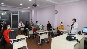 Etimesgut Belediyesi, etiSEM ve etiUZEM projesi ile meslek ve beceri eğitimlerine devam ediyor