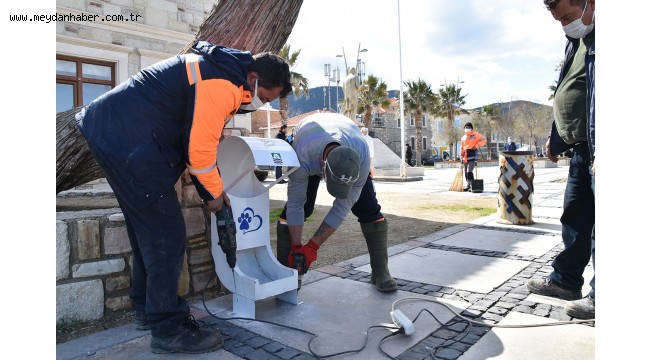 FOÇA'DA CAN DOSTLAR İÇİN YUVA VE MAMA KAPLARI