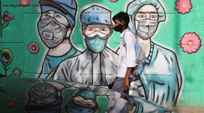 Hindistan'da 'Çift mutant' COVID-19 varyantı bulundu