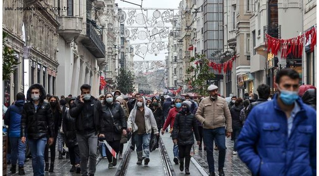İstiklal Caddesi yoğunluk nedeniyle kapatıldı