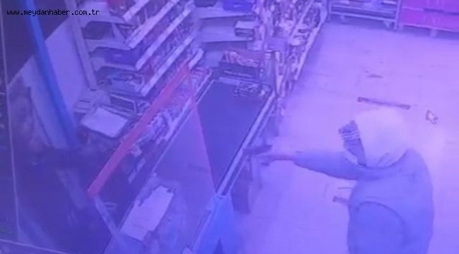 İzmir'de markete silahlı soygun girişimi