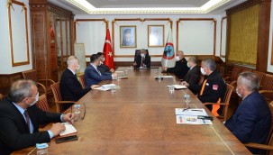 Kırşehir'de Pandemi Değerlendirme Toplantısı Yapıldı