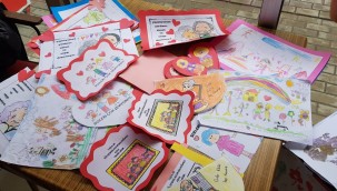 KIZILAY İLE 7'DEN 70'E RESİMLER