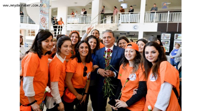 Muratpaşa'da kadın çalışanlar izinli