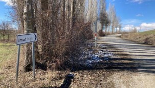 Oğluyla kavga ettiği iddiasıyla 2 öğrenciyi silahla öldürdü