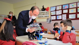 PAMUKKALE BELEDİYESİ'NDEN ÖĞRENCİLERE SÜRPRİZ