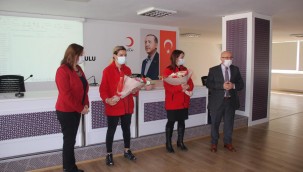 ŞEHZADELERİN KADINLARI İLK YARDIMI ÖĞRENDİ