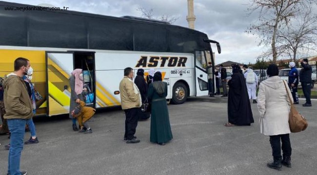 Testi pozitif çıkan baba-oğul otobüsten indirilip karantinaya alındı