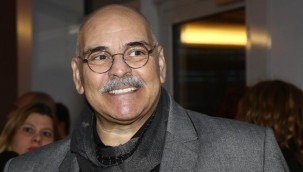 Usta oyuncu Rasim Öztekin kalp krizi geçirdi