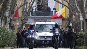 Usta oyuncu Rasim Öztekin son yolculuğuna uğurlandı