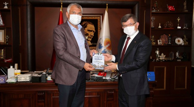 Ahmet Davutoğlu'ndan Başkan Zeydan Karalar'a nezaket ziyaret