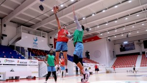 Aliağa Petkimspor Darüşşafaka Tekfen'e Konuk Oluyor