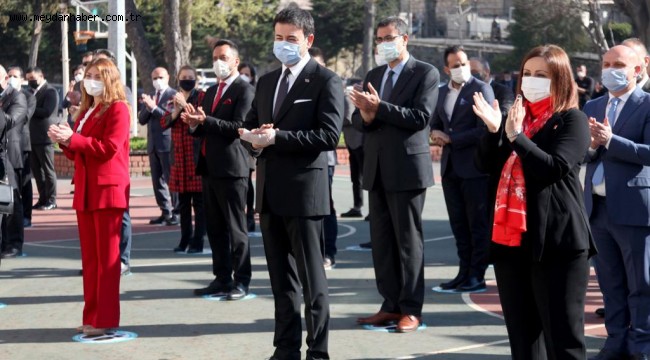ATATÜRK'ÜN SEVDİĞİ PARÇALAR BEŞİKTAŞ'TA YANKILANIYOR