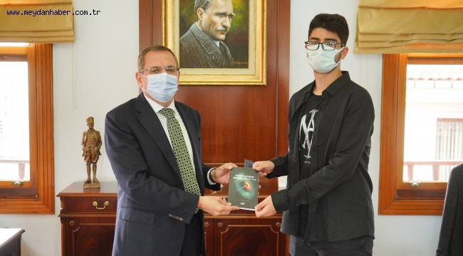 AYVALIKLI KUTAY'IN HEDEFİ NASA'DA GÖREV ALMAK