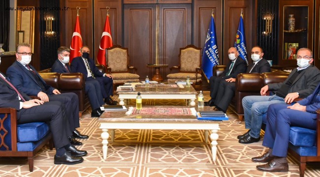 BAŞKAN AYDIN, BÜYÜKŞEHİR BELEDİYE BAŞKANI İLE BİR ARAYA GELDİ