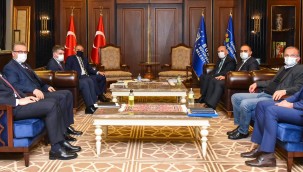 BAŞKAN AYDIN, BÜYÜKŞEHİR BELEDİYE BAŞKANI İLE BİR ARAYA GELDİ