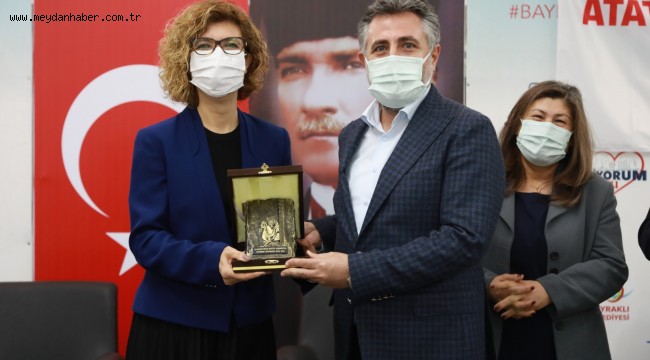 BAYRAKLI ADD'DEN "KÖY ENSTİTÜLERİ" PANELİ KAYA, "ÜRETEN EĞİTİM MODELİNİ BENİMSEMELİYİZ"