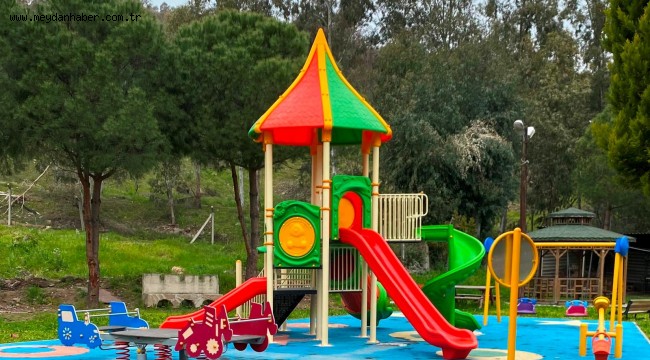 BAYRAKLI YENİ PARKLARA KAVUŞUYOR