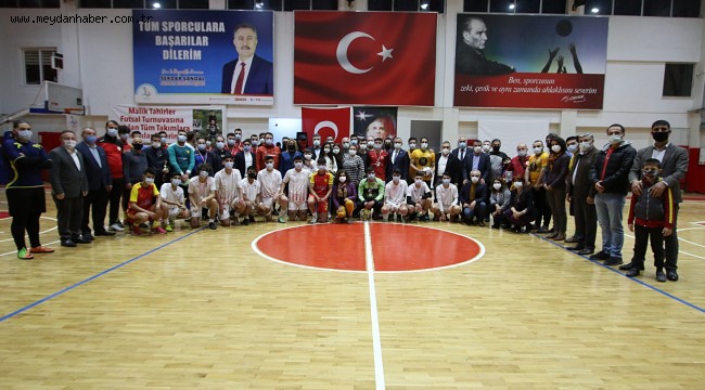 BAYRAKLI'DA ANLAMLI TURNUVA