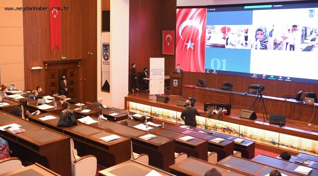 BÜYÜKŞEHİR'İN GÜNDEMİNDEKİ BAŞLIK: GÖÇMEN HAKLARI 